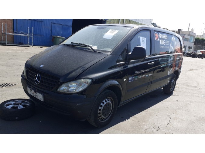 PARAGOLPES DELANTERO MERCEDES VITO 111 CDI 2008