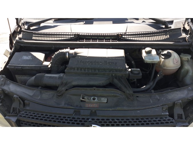 PARAGOLPES DELANTERO MERCEDES VITO 111 CDI 2008