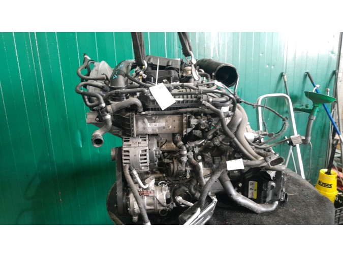 MOTOR CON ACCESORIOS SIN CAJA DE CAMBIOS SKODA KAMIQ 2021
