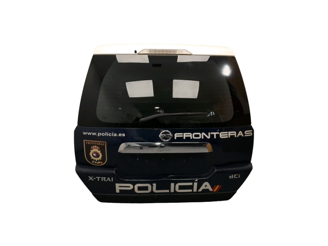 PORTON TRASERO NISSAN X TRAIL BLANCO Y AZUL 2007
