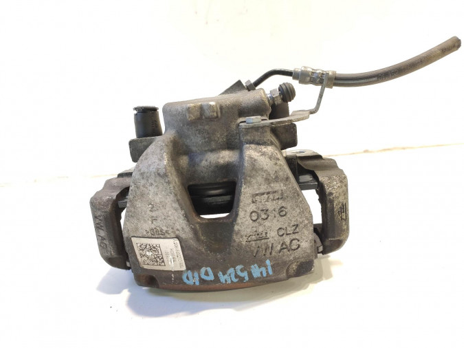 PINZA DELANTERA DERECHA AUDI A4 2019