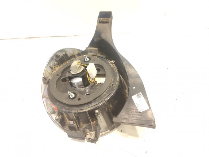 PILOTO TRASERO DERECHO ALFA ROMEO MITO 2008