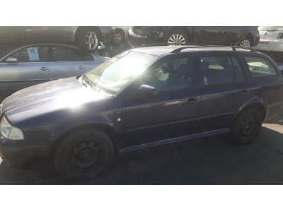 ALETA DELANTERA DERECHA SKODA OCTAVIA 2001