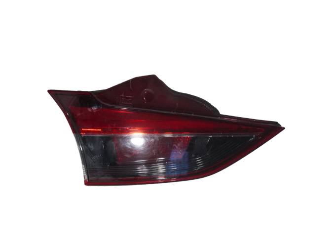 PILOTO TRASERO IZQUIERDO INTERIOR MAZDA 6 2013
