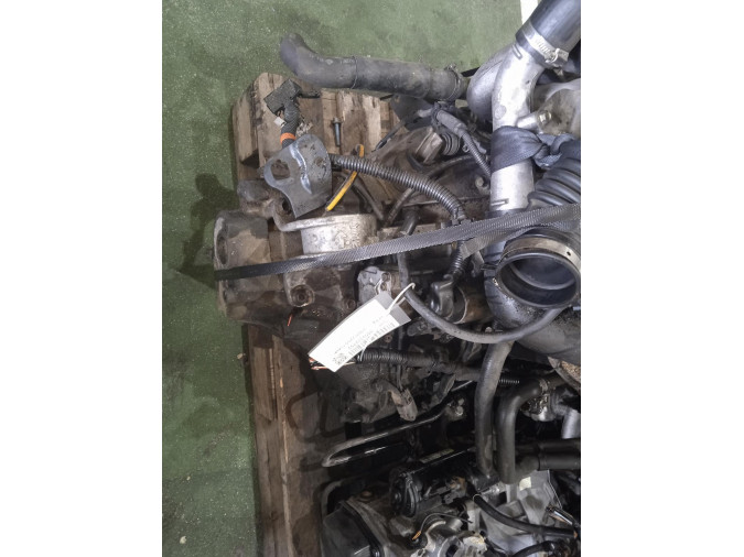 CAJA CAMBIOS NISSAN ALMERA 2000