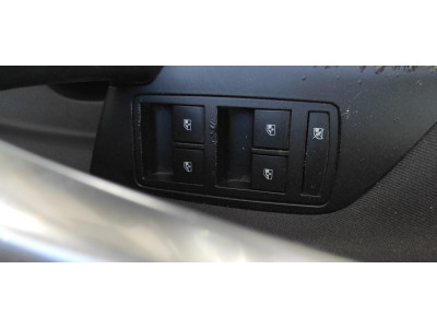 MANDO ELEVALUNAS DELANTERO IZQUIERDO OPEL INSIGNIA 2009