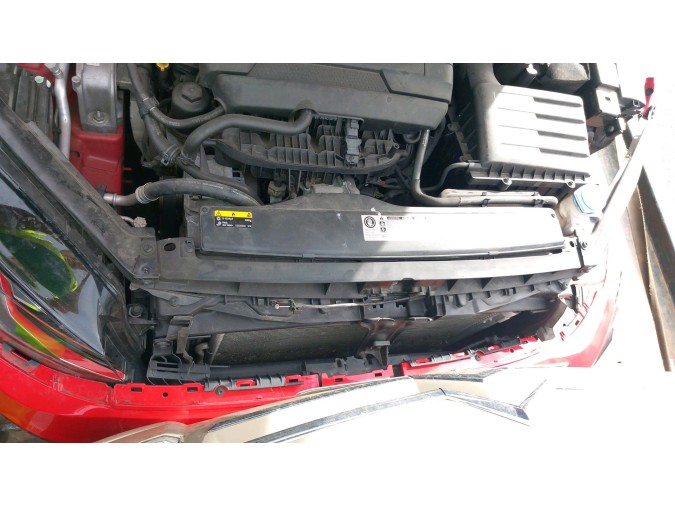 BRAZO SUSPENSION INFERIOR VOLKSWAGEN GOLF GTI 2017