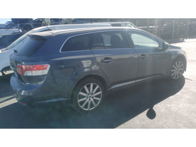Catalizador tr TOYOTA AVENSIS 2010