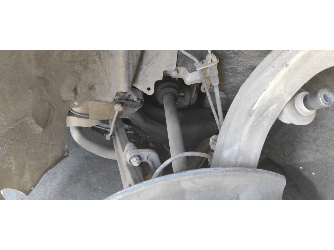 TRANSMISION DELANTERA IZQUIERDA AUDI A8 2005