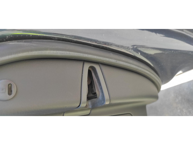 CERRADURA PUERTA DELANTERA DERECHA AUDI A8 2005