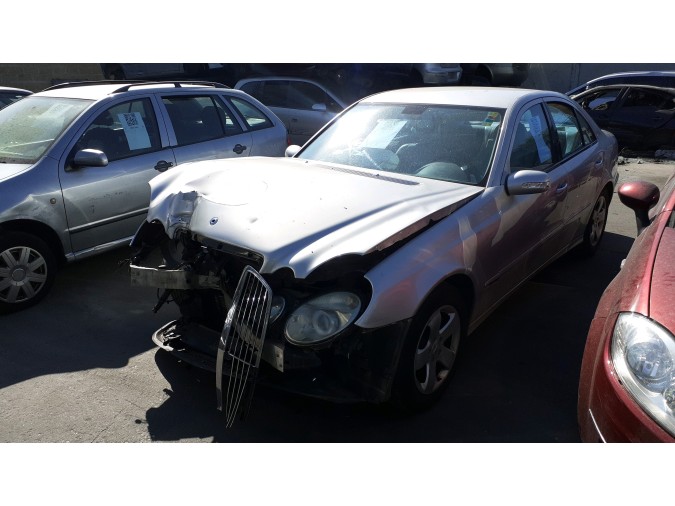 Intercooler MERCEDES E 220 CDI 2004