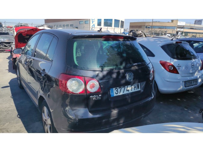 Consola central (zona trasera) VOLKSWAGEN GOLF 2006