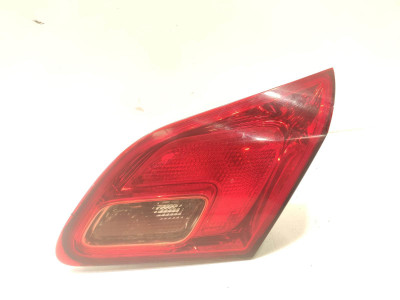PILOTO TRASERO DERECHO OPEL ASTRA 2011