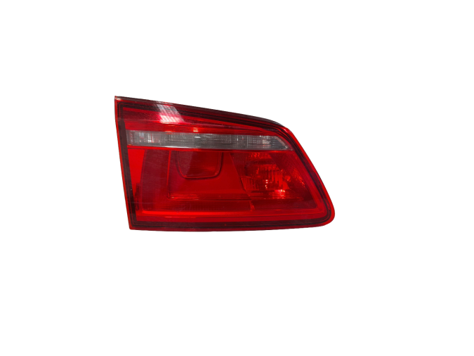 PILOTO TRASERO DERECHO INTERIOR VOLKSWAGEN GOLF SPORTSVAN 2015