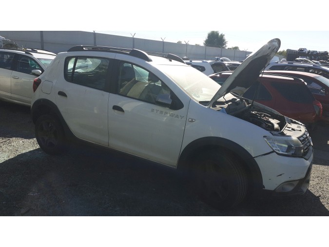 PARAGOLPES TRASERO DACIA SANDERO BLANCO 2017