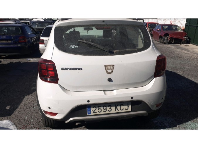 PORTON TRASERO DACIA SANDERO BLANCO 2017