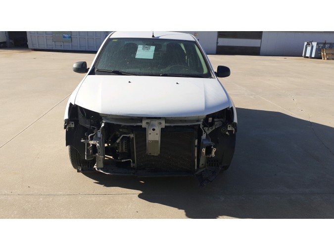 ALETA DELANTERA IZQUIERDA DACIA LOGAN BLANCA 2015