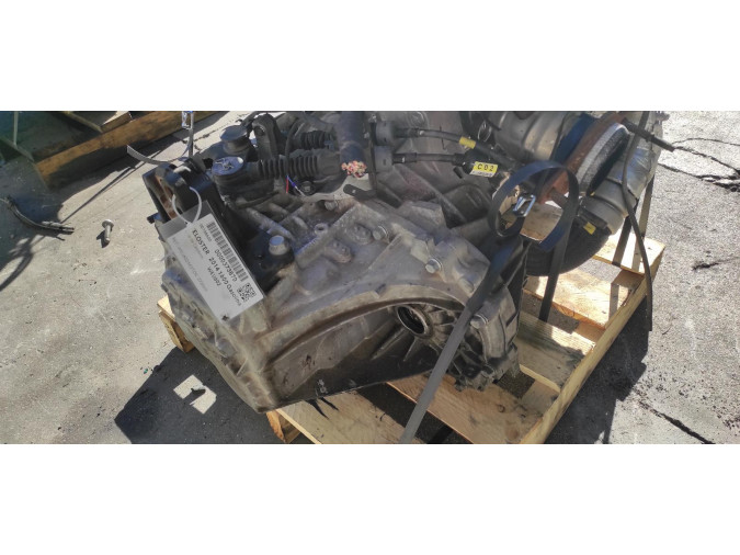 CAJA CAMBIOS HYUNDAI VELOSTER 2014