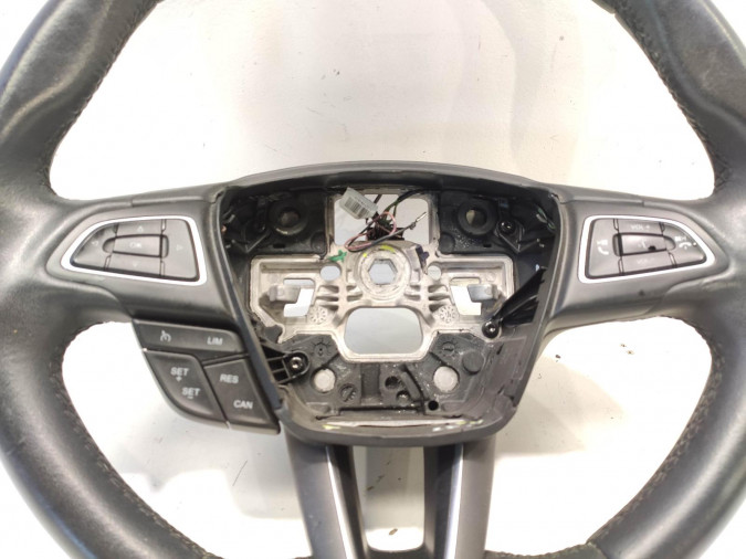 VOLANTE S FORD FOCUS C MAX 2016