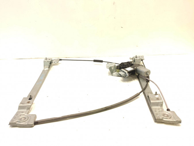 ELEVALUNAS DELANTERO IZQUIERDO NISSAN ALMERA 2018