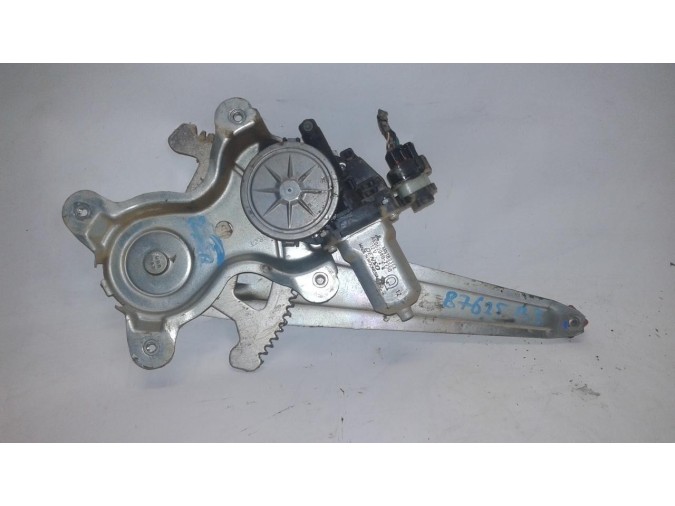 ELEVALUNAS TRASERO IZQUIERDO MITSUBISHI L200 2011