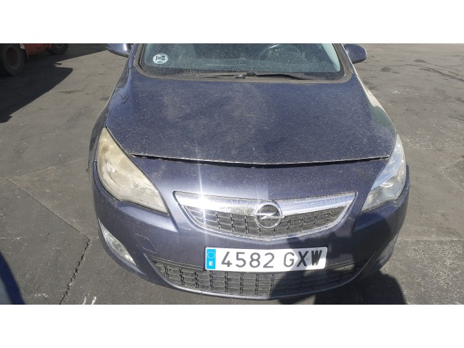 ALOJAM.CEN.PARAG.DL. OPEL ASTRA 2010