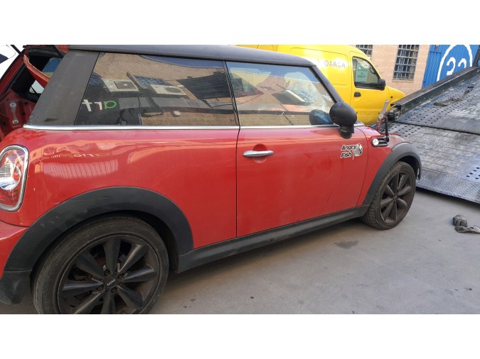 PILOTO TRASERO CENTRAL MINI ONE D 2013