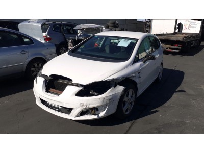 PILOTO TRASERO DERECHO INTERIOR SEAT LEON 2008