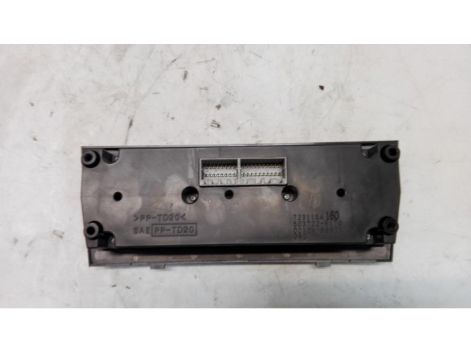 MANDO CALEFACCIÓN SUBARU FORESTER 2009