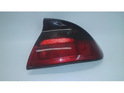 PILOTO TRASERO DERECHO OPEL TIGRA 1995
