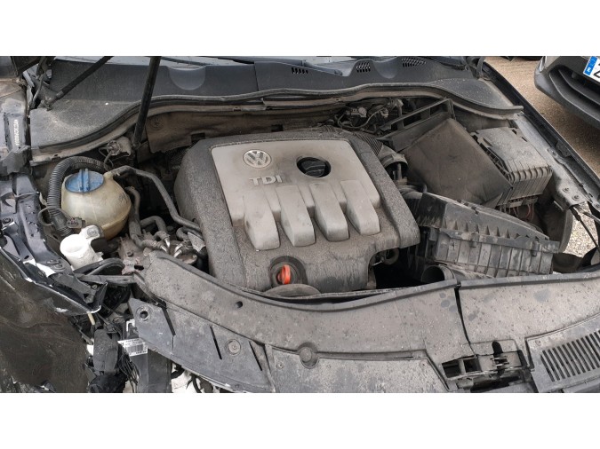 PILOTO TRASERO IZQUIERDO EXTERIOR VOLKSWAGEN PASSAT 2008