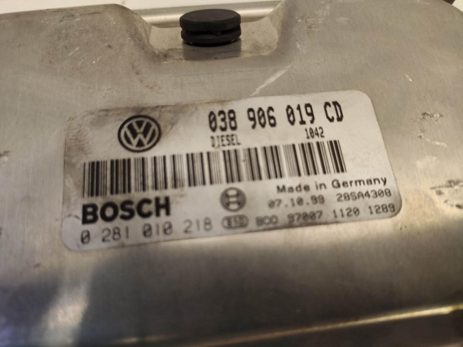 CENTRALITA MOTOR UCE VOLKSWAGEN PASSAT 2008