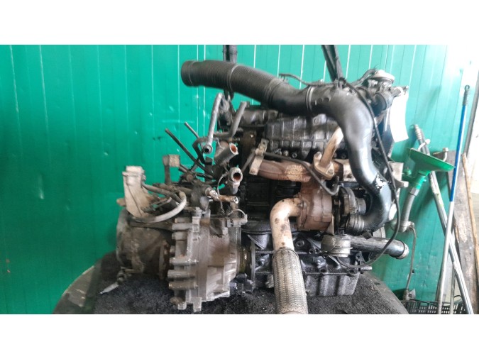 MOTOR CON ACCESORIOS Y CAJA DE CAMBIOS SEAT TOLEDO 2000