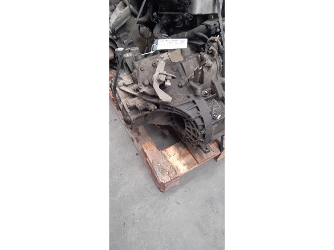 CAJA CAMBIOS OPEL ASTRA 2001
