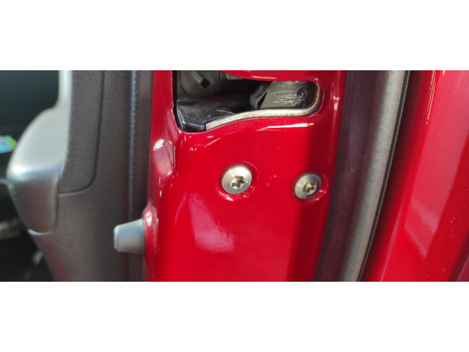 CERRADURA PUERTA DELANTERA DERECHA HYUNDAI I30 2016