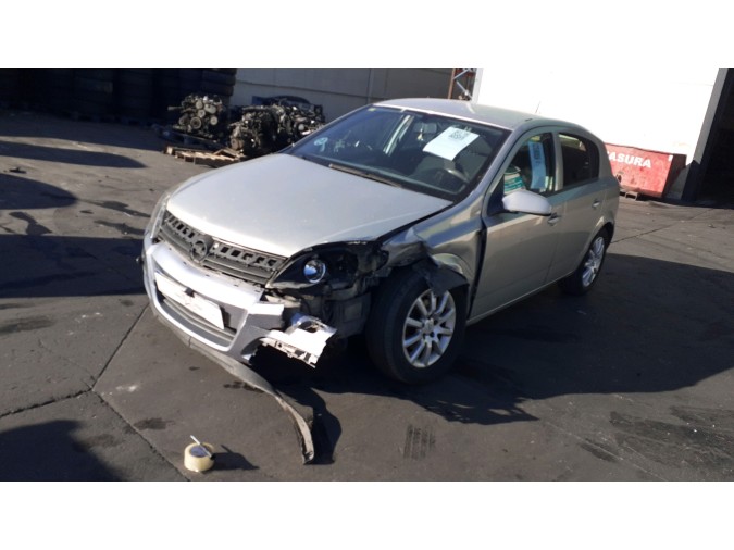 Radiador motor OPEL ASTRA 2005