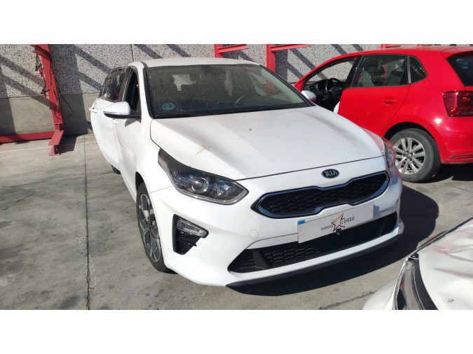 MANDO ELEVALUNAS TRASERO DERECHO KIA CEED 2019