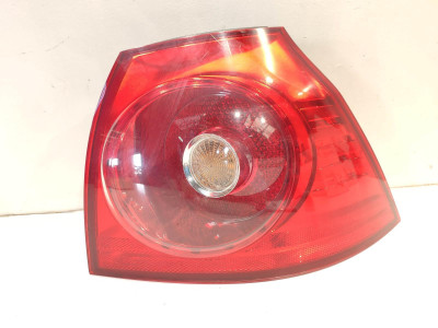 PILOTO TRASERO DERECHO OPEL CORSA 2008