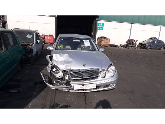 PUERTA TRASERA IZQUIERDA MERCEDES E 220 CDI 2006