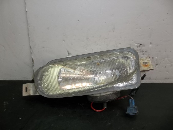 FARO ANTINIEBLA DELANTERO IZQUIERDO FORD ESCORT 1997