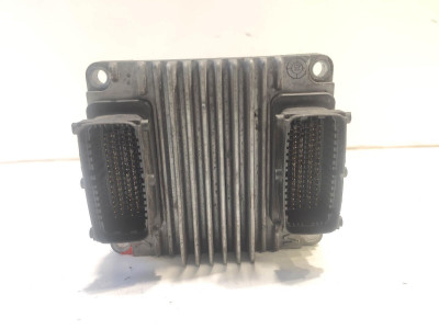 CENTRALITA MOTOR UCE OPEL CORSA 2001