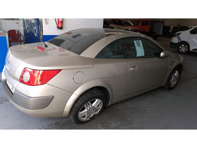 Autorradio RENAULT MÉGANE 2003