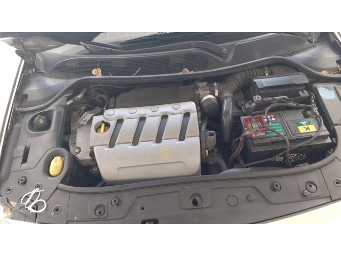Autorradio RENAULT MÉGANE 2003