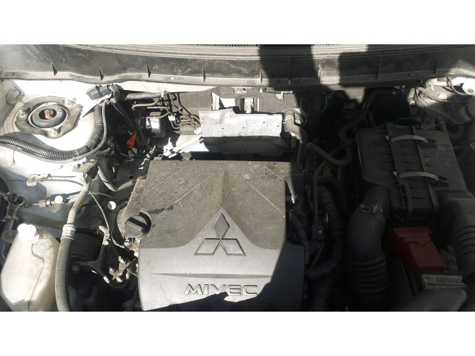 VARIOS MITSUBISHI ASX 2012