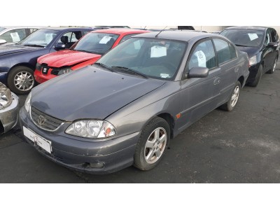 VARIOS TOYOTA AVENSIS 2001