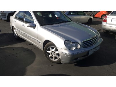 VARIOS  2002