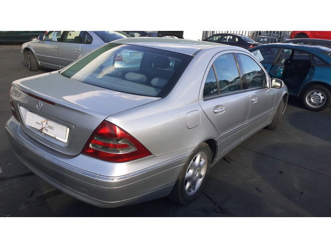 VARIOS  2002