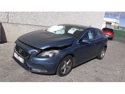 VARIOS VOLVO V40 2013