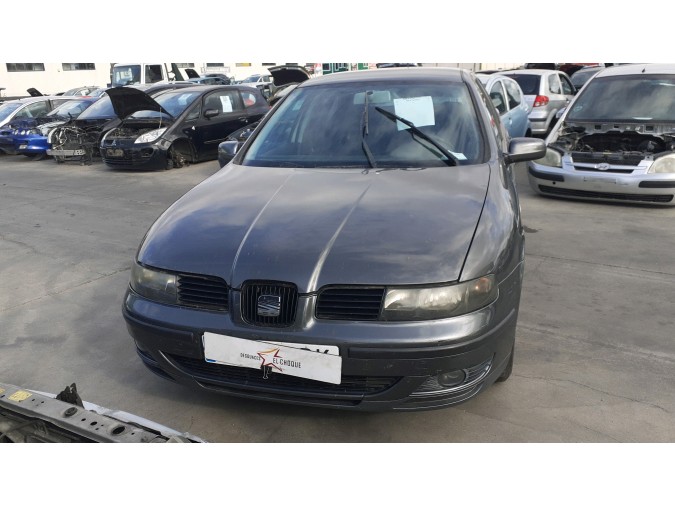 VARIOS  2001