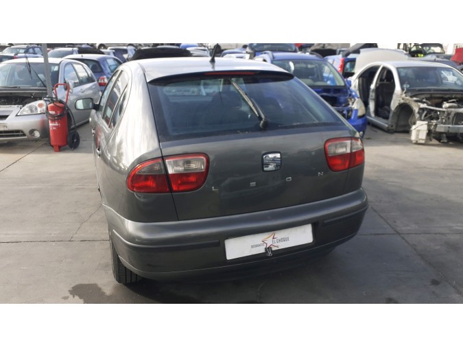 VARIOS  2001